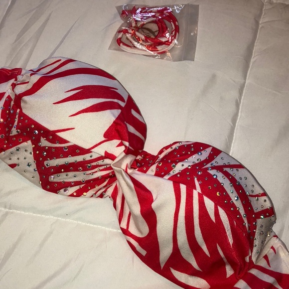 Victoria's Secret Other - NWOT Victoria’s Secret rhinestone bikini top
